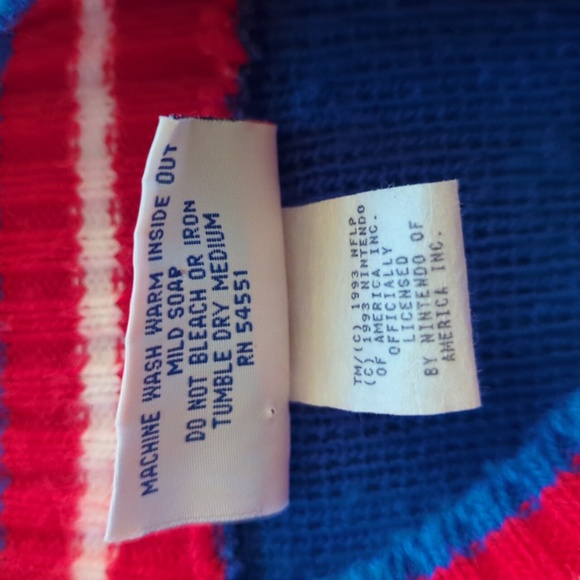 Vintage New York Giants Mario Nintendo Sweater - Picture 4 of 7